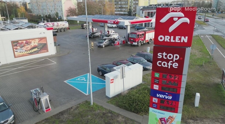 Poznań, Bydgoszcz, lotnisko Chopina: nowe stacje ORLEN to zwrot w kierunku `zielonego` transportu